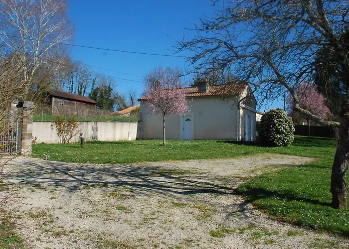 Coquette Maison Hébergement de vacances *